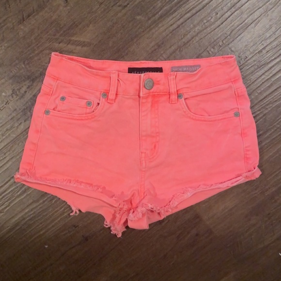 𝐏𝐈𝐍𝐊 𝐀𝐄𝐑𝐎𝐏𝐎𝐒𝐓𝐀𝐋𝐄 𝐇𝐈𝐆𝐇 𝐖𝐀𝐈𝐒𝐓𝐄𝐃 𝐉𝐄𝐀𝐍 𝐒𝐇𝐎𝐑𝐓𝐒 - Picture 3 of 5